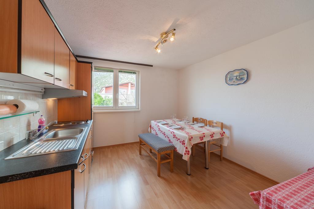 Apartmenthaus Hana 卡尔卢巴格 外观 照片