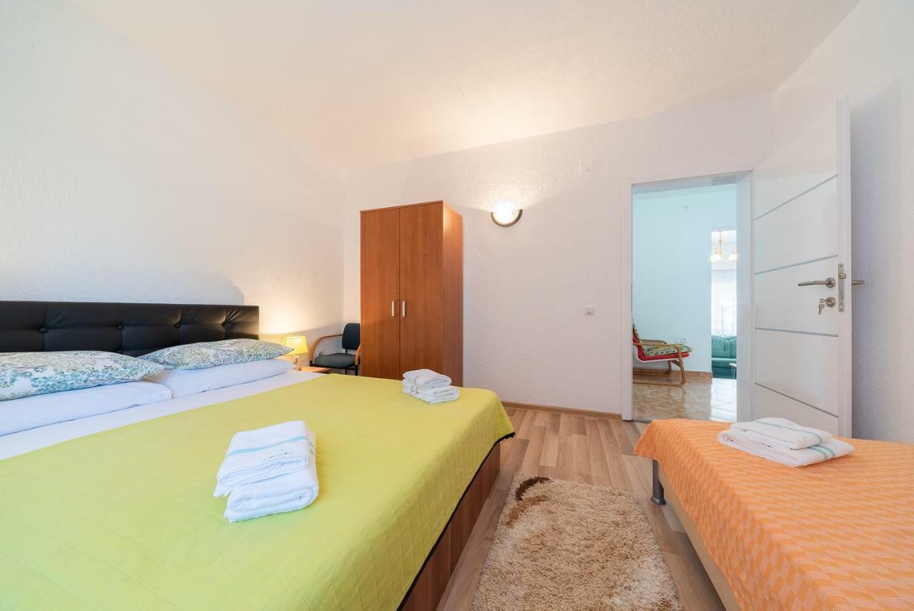 Apartmenthaus Hana 卡尔卢巴格 外观 照片
